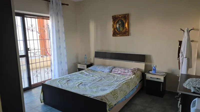 Tirane, jepet me qera apartament 1+1 Kati 2, 60 m² 420 € (Rruga Gjergj Legisi)