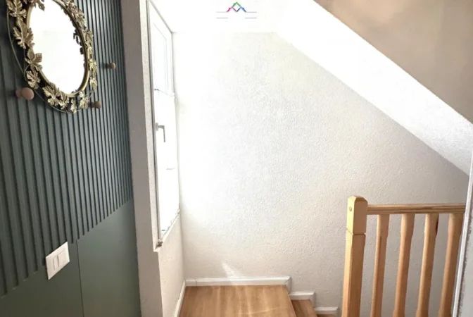 Tirane, jepet me qera apartament 2+1 Kati 7, 120 m² 630 € (Rruga Alush Frakulla)
