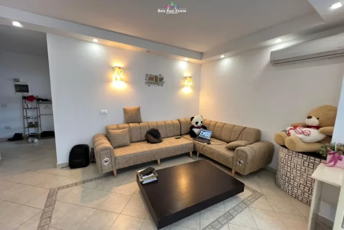 Tirane, jepet me qera apartament 1+1 Kati 6, 65 m² 670 € (rruga sulejman delvina)