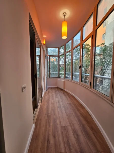 Tirane, shitet apartament 2+1+Ballkon Kati 3, 97 m² 234.000 € (Rruga Mine Peza)