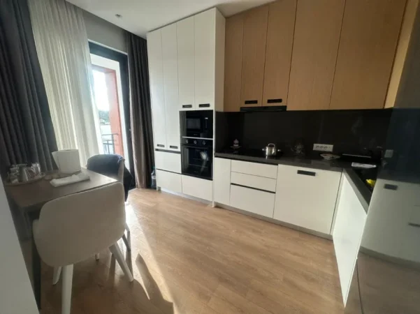 Tirane, shitet 2+1+Ballkon , 116 m² 187.000 € (Rruga Sokrat Miho)