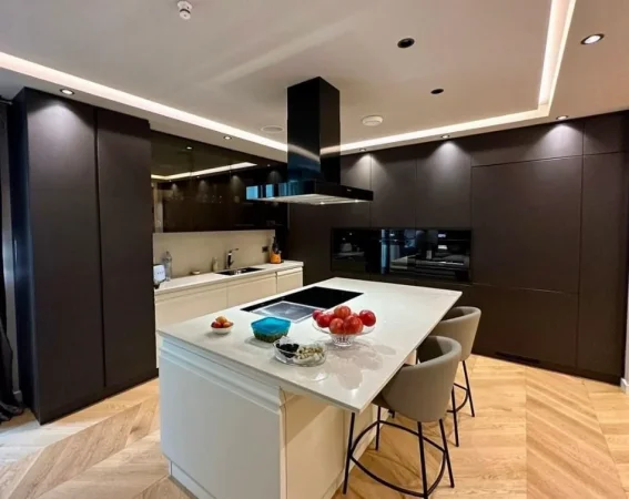Tirane, shitet Vile 3 Katshe , 271 m² 1.000.000 € 