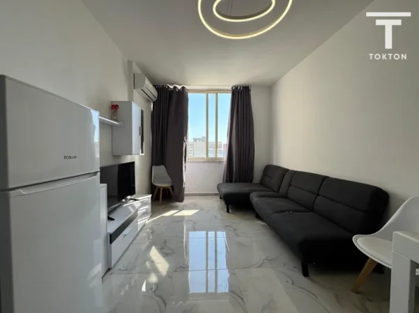 Durres, shitet apartament 1+1 Kati 6, 105.000 € 