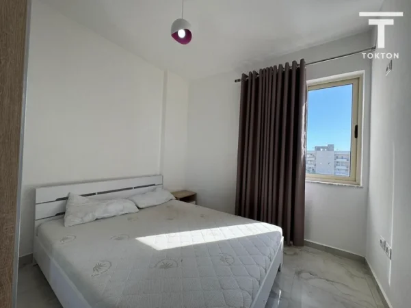 Durres, shitet apartament 1+1 Kati 6, 105.000 € 