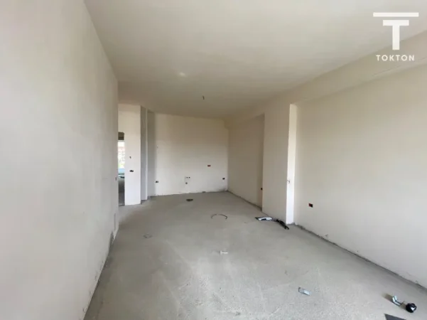Tirane, shitet apartament 1+1 Kati 4, 70 m² 91.494 € 