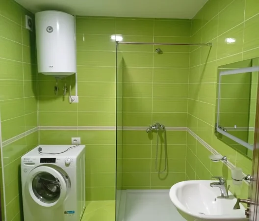 Tirane, jepet me qera apartament 2+1 , 102 m² 500 € 