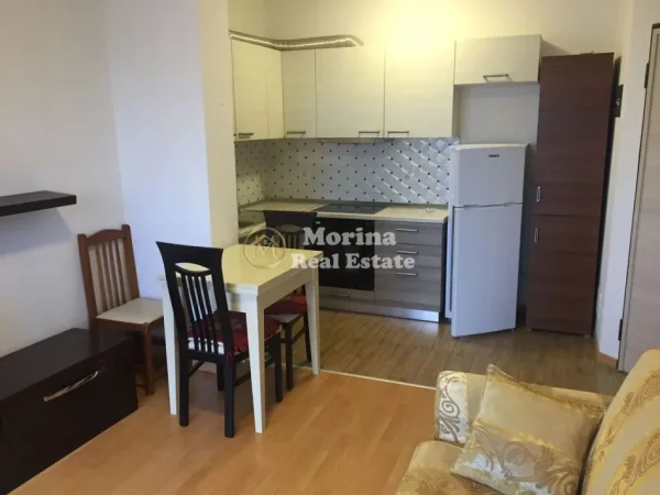 Tirane, jepet me qera apartament 1+1 Kati 6, 55 m² 480 € (Rruga Xhanfize Keko)