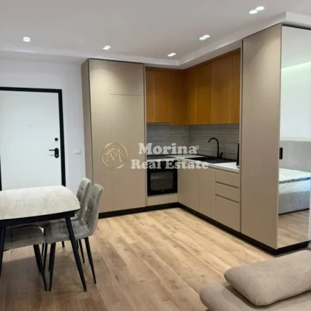 Tirane, jepet me qera apartament 1+1 Kati 3, 55 m² 500 € (Ish Fusha E Aviacionit)