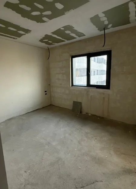 Tirane, shitet apartament 2+1 , 107 m² 279.240 € 