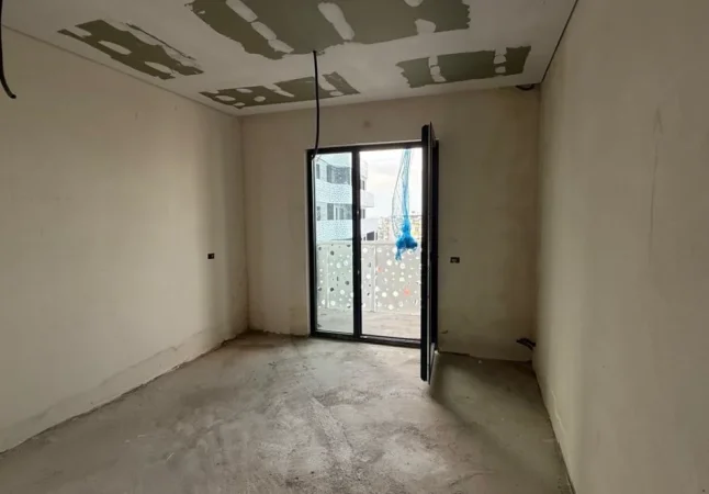 Tirane, shitet apartament 2+1 , 107 m² 279.240 € 