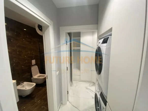 Tirane, shitet apartament 1+1+Ballkon Kati 6, 177.000 € (Rruga Panorama)