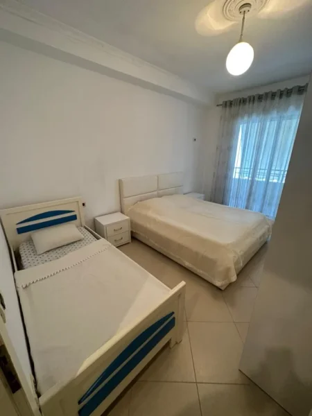 Tirane, jepet me qera apartament 1+1 Kati 9, 76 m² 420 € (Astir Prane Bar Oslo)