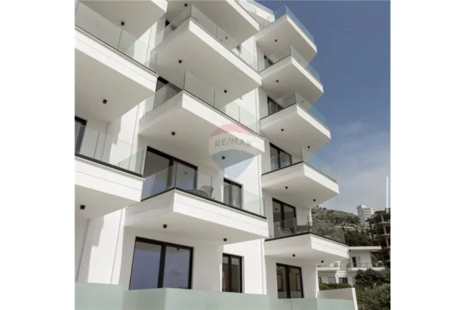 Sarande, shitet 2+1 , 110 m² 330.000 € (Rruga e Butrintit)