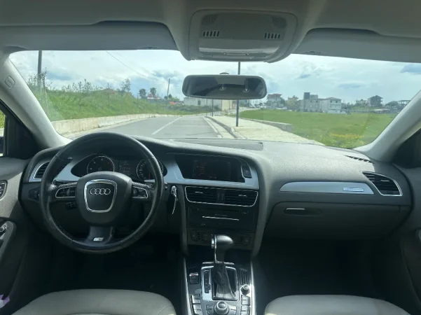 Tirane, shes makine , e zeze automatik 6.500 €