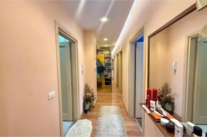 Tirane, shitet apartament , 315.000 € 
