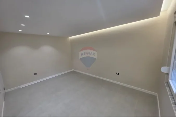 Tirane, shitet apartament , 74 m² 162.250 € 