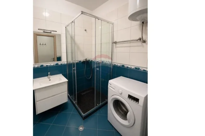 Tirane, shitet apartament , 71 m² 240.000 € 
