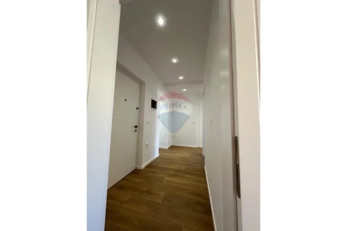 Tirane, shitet apartament , 75 m² 193.000 € 