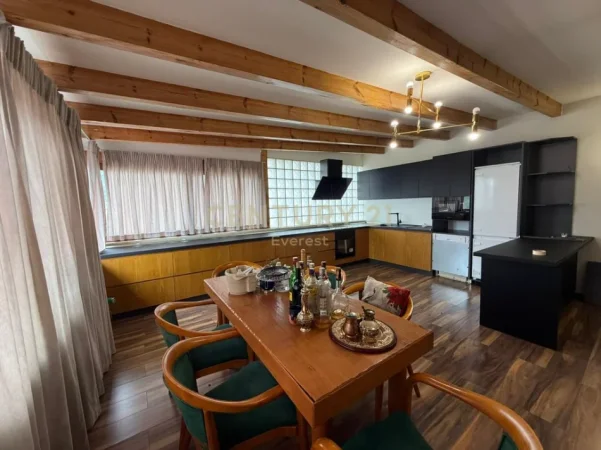 Tirane, jepet me qera apartament 1+1 Kati 9, 130 m² 800 € (kodra e diellit)