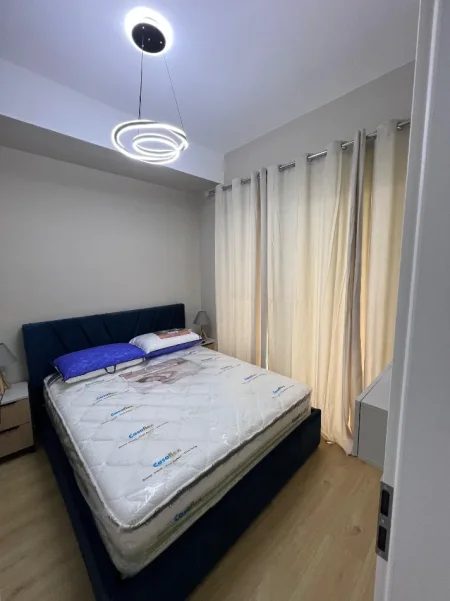 Tirane, jepet me qera apartament 1+1+Ballkon Kati 5, 50 m² 420 € (Rruga Pasho Hysa)
