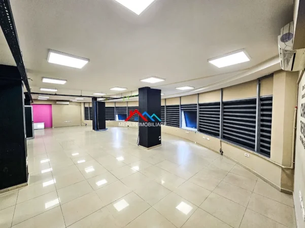 Tirane, jepet me qera ambjent biznesi Kati 5, 300 m² 2.800 € (RRUGA E DIBRES,SELVIA)