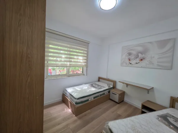 Tirane, shitet apartament 2+1+Ballkon Kati 1, 87 m² 188.000 € (Rruga Muzaket)
