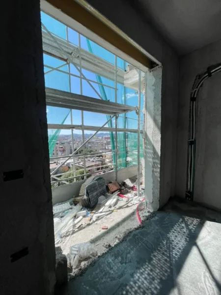 Tirane, shitet garsonier 1+1 , 38 m² 80.000 € (kaheraman ylli)