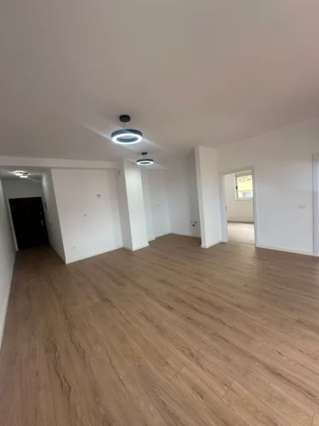 Tirane, shitet apartament 2+1 Kati 3, 93 m² 175.000 € (Kodra e Diellit)