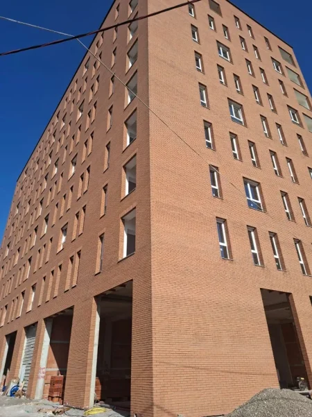 Tirane, shitet apartament 2+1 Kati 7, 92 m² 133.700 € 