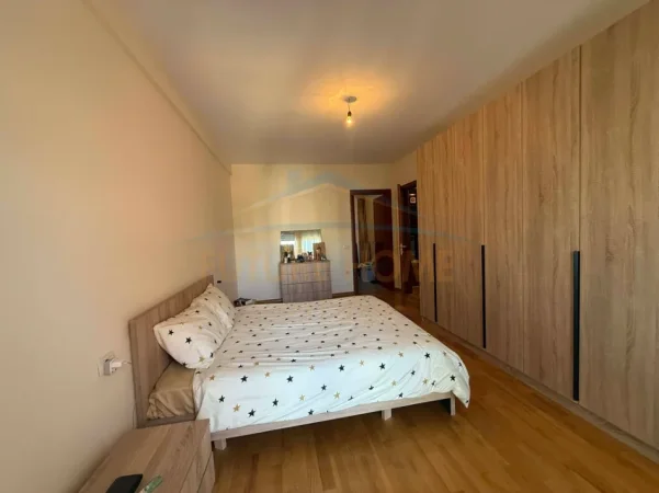 Tirane, shitet apartament 2+1+2+Ballkon Kati 6, 106 m² 164.000 € (Misto Mame)