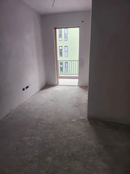 Tirane, shitet apartament 2+1 , 103 m² 115.159 € (Paskuqan)