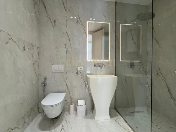 Tirane, jepet me qera apartament 2+1 Kati 1, 93 m² 1.600 € (Liqen i Thate)