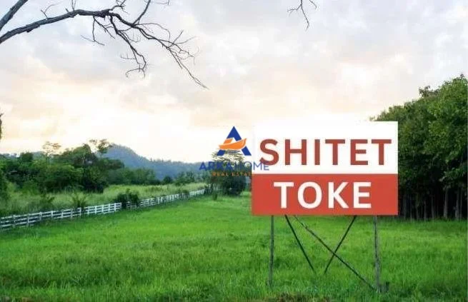 Tirane, shitet toke , 9.750 m² 