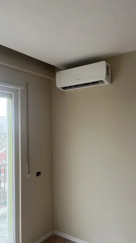 Tirane, jepet me qera apartament 1+1 Kati 6, 64 m² 500 € (Xhamlliku)