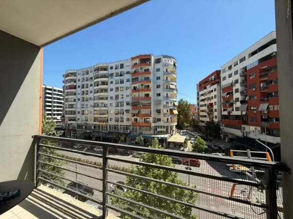 Tirane, jepet me qera apartament 2+1+2 Kati 3, 85 m² 500 € (ASTIR , Kompleksi Molla)