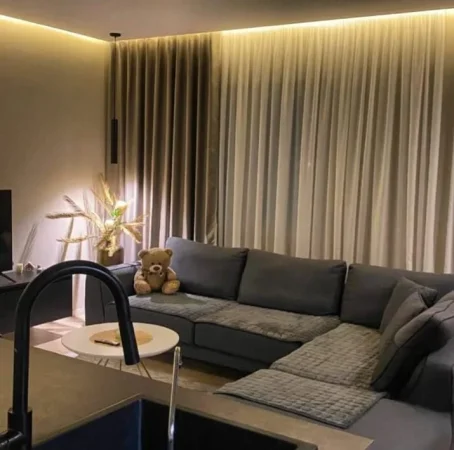 Tirane, jepet me qera apartament 2+1 Kati 5, 62 m² 700 € (Selitekomuna Parisit)