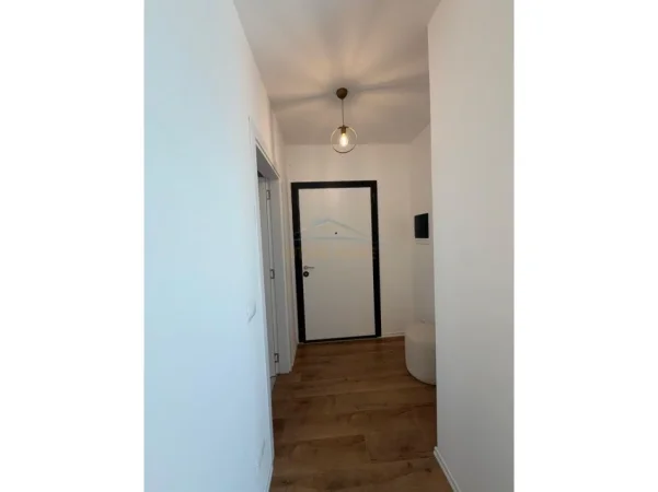 Tirane, jepet me qera apartament 2+1+2 Kati 1, 110 m² 700 € (AKSES TIRANA , Ish Dogana)