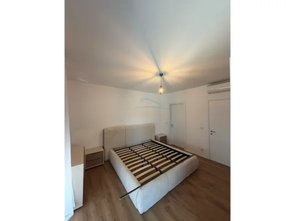 Tirane, jepet me qera apartament 2+1+2 Kati 1, 110 m² 700 € (AKSES TIRANA , Ish Dogana)