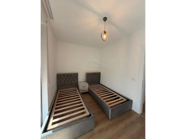 Tirane, jepet me qera apartament 2+1+2 Kati 1, 110 m² 700 € (AKSES TIRANA , Ish Dogana)