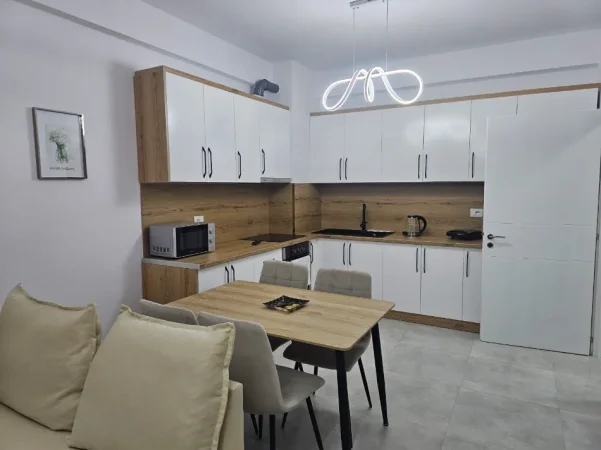 Tirane, jepet me qera apartament 1+1 Kati 6, 67 m² 530 € (Astir, Urban Gate)