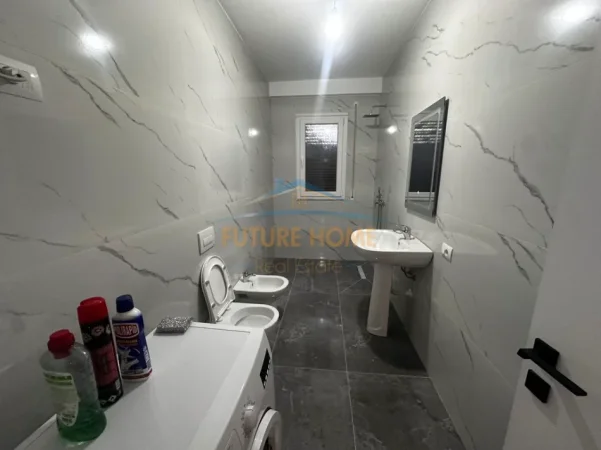 Tirane, jepet me qera apartament 2+1+Ballkon Kati 3, 103 m² 530 € (Color Splash)