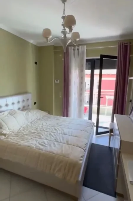 Tirane, shitet apartament 3+1+Ballkon Kati 5, 87 m² 160.000 € 