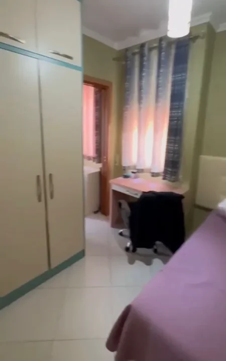 Tirane, shitet apartament 3+1+Ballkon Kati 5, 87 m² 160.000 € 