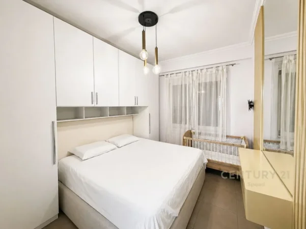 Tirane, shes apartament 1+1 Kati 5, 65 m² 120.000 € (Astir)