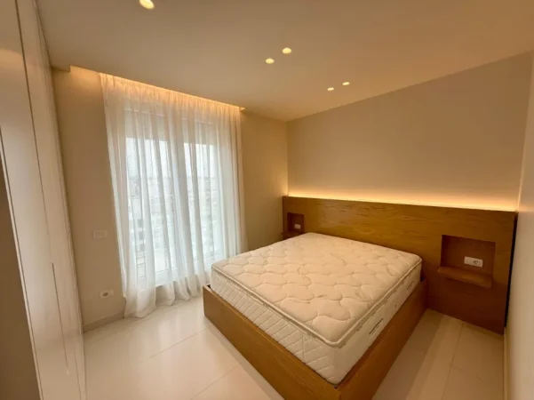 Tirane, jepet me qera apartament 2+1 Kati 8, (jordan misja)