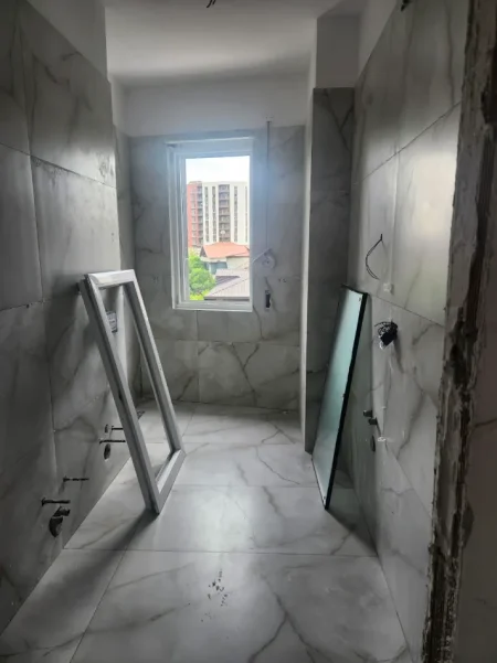 Tirane, shitet apartament 2+1+Ballkon Kati 4, 117 m² 128.843 € (Paskuqan)