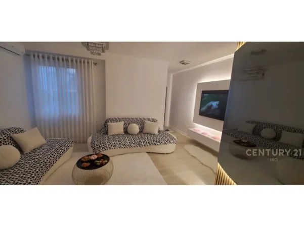 Tirane, shes apartament 1+1 Kati 2, 47 m² 90.000 € (kompleksi kadiu)