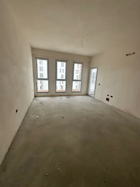 Tirane, shitet apartament 1+1+Ballkon Kati 3, 62 m² 94.200 € (Astir)