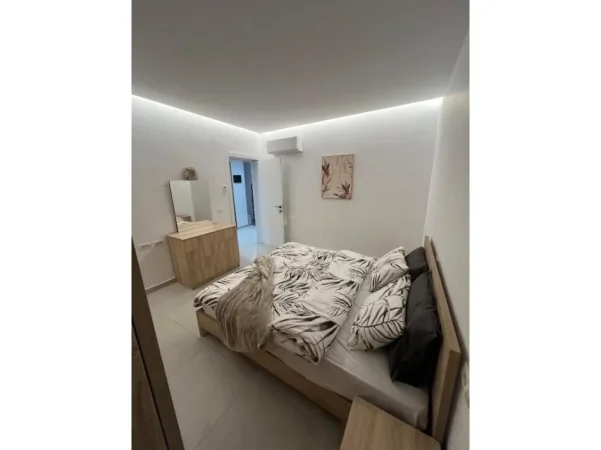 Tirane, shes apartament 2+1 Kati 5, 91 m² 170.000 € (shkolla Harry Fultz)