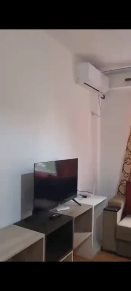 Tirane, jepet me qera apartament 1+1 Kati 2, 60 m² 400 € (Rrethi Astir)